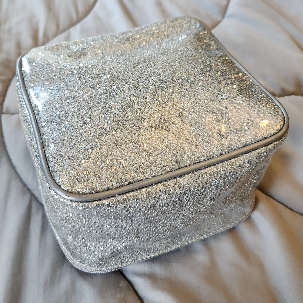 🔷️ H&M Silver Glitter Makeup Travel Bag Large Size